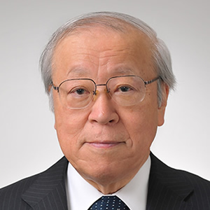 花輪 公雄